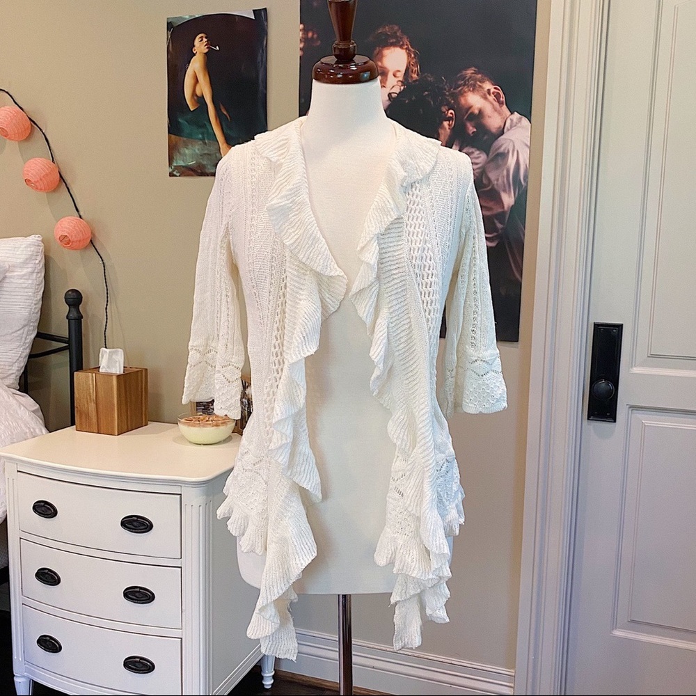 Romantic White Cardigan